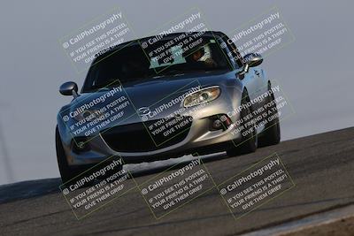 media/Oct-19-2025-Speed Ventures (Sun) [[a6e7fe67be]]/Black/Session 1 (Grapevine)/